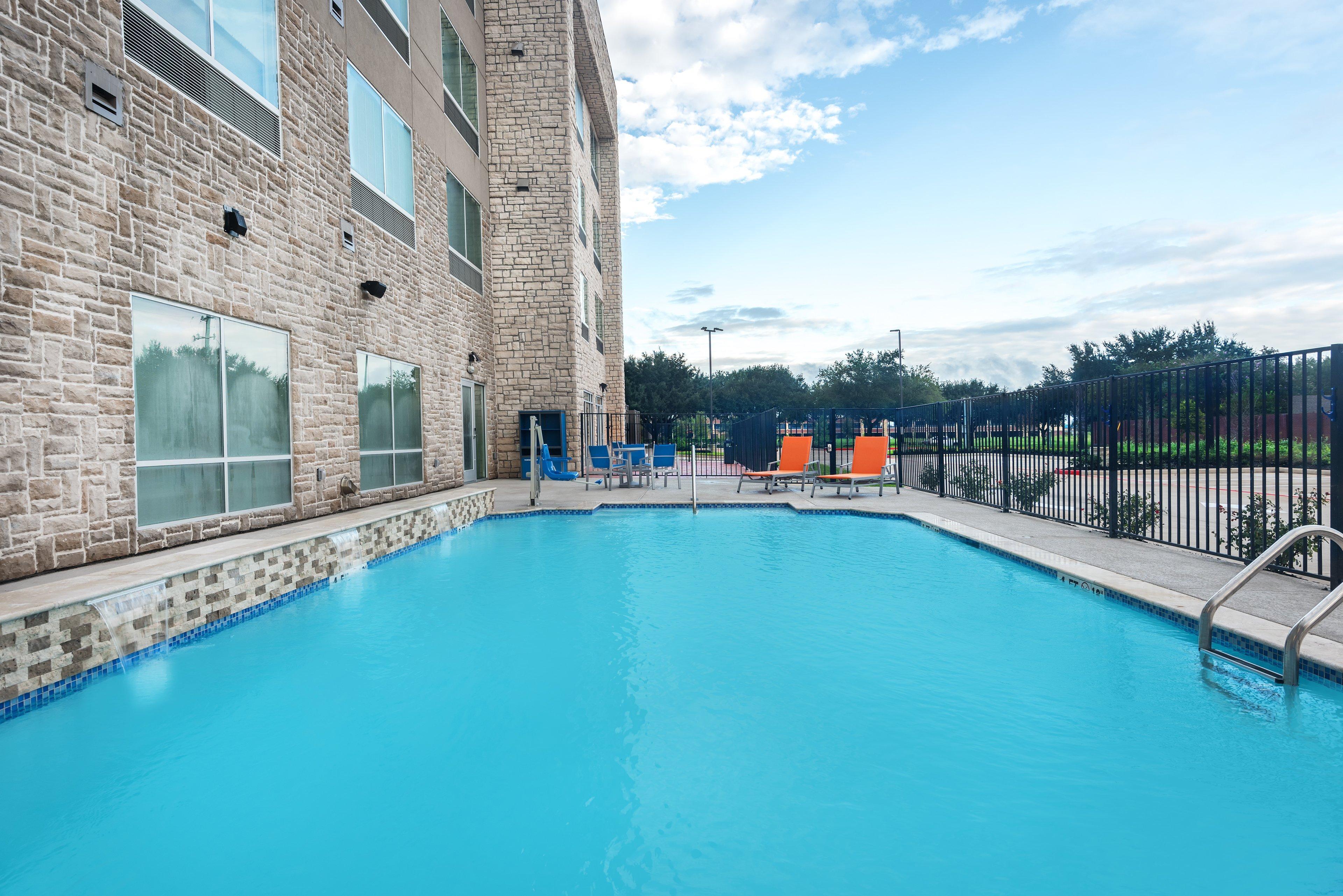 Holiday Inn Express & Suites- Sugar Land Se - Missouri City By Ihg Exterior foto